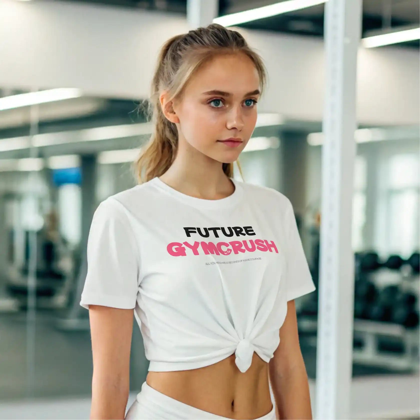 Camiseta oversize mujer de UNderrated.es con un nudo frontal