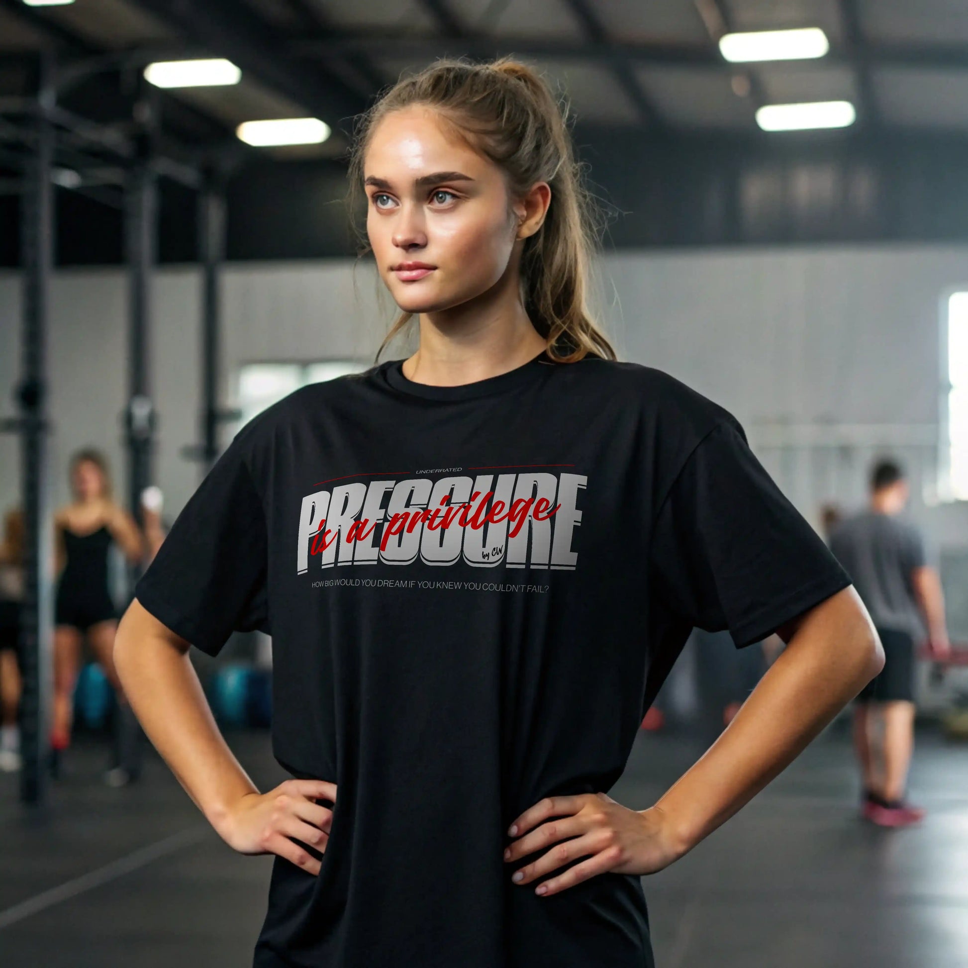Camiseta oversize MUJER pressure is a privilege en underrated.es
