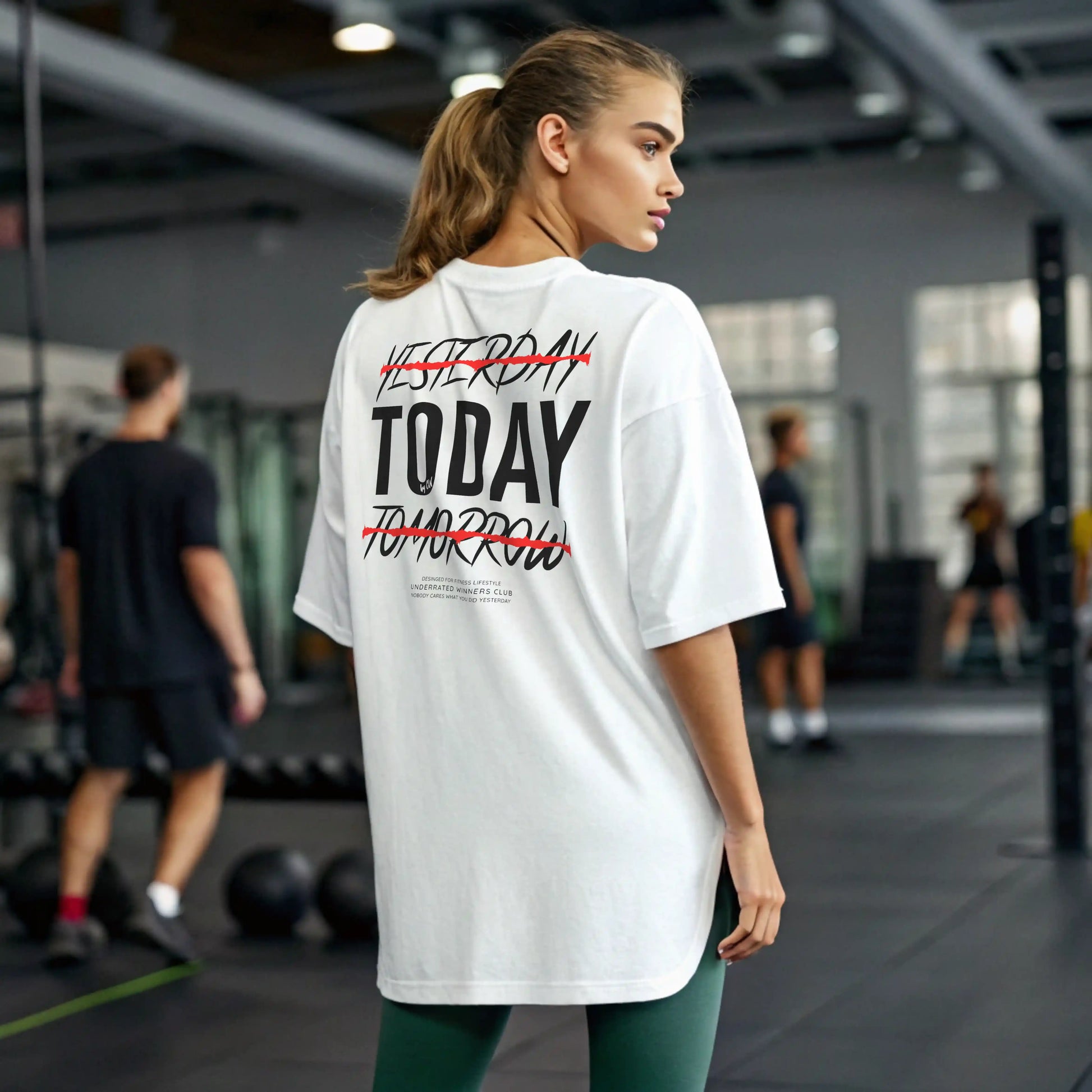 Camiseta oversize gym mujer TODAY en Underrated.es