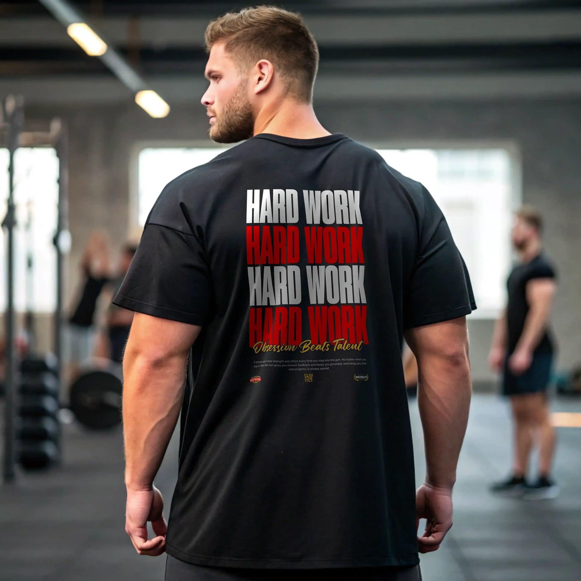 Camiseta ancha HARD WORK en underrated.es