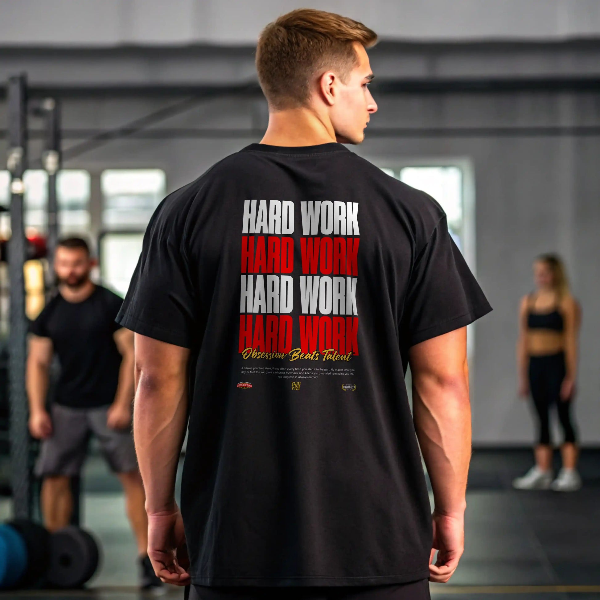 Camiseta ancha HARD WORK en underrated.es