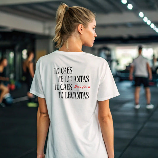 Camiseta oversize MUJER  te caes te levantas dont give up en underrated.es