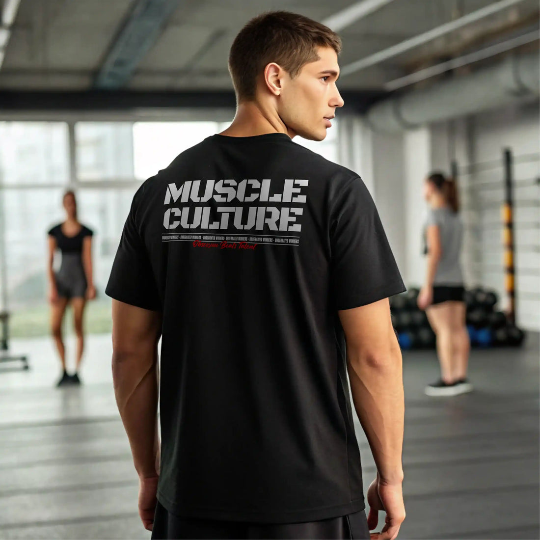 MUSCLE CULTURE CAMISETA OVERSIZE GYM