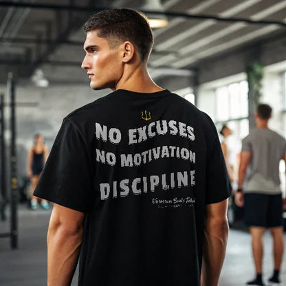 Camiseta oversize NO EXCUSES NO MOTIVACIÓN DISCIPLINE