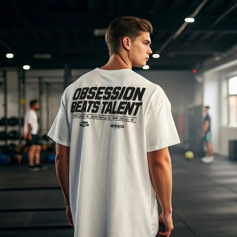 Camiseta oversize OBSESSION BEATS TALENT en Underrated.es