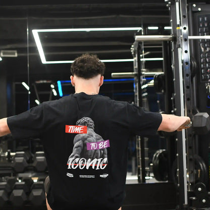 Camiseta oversize gym TIME TO BE ICONIC en underrated.es