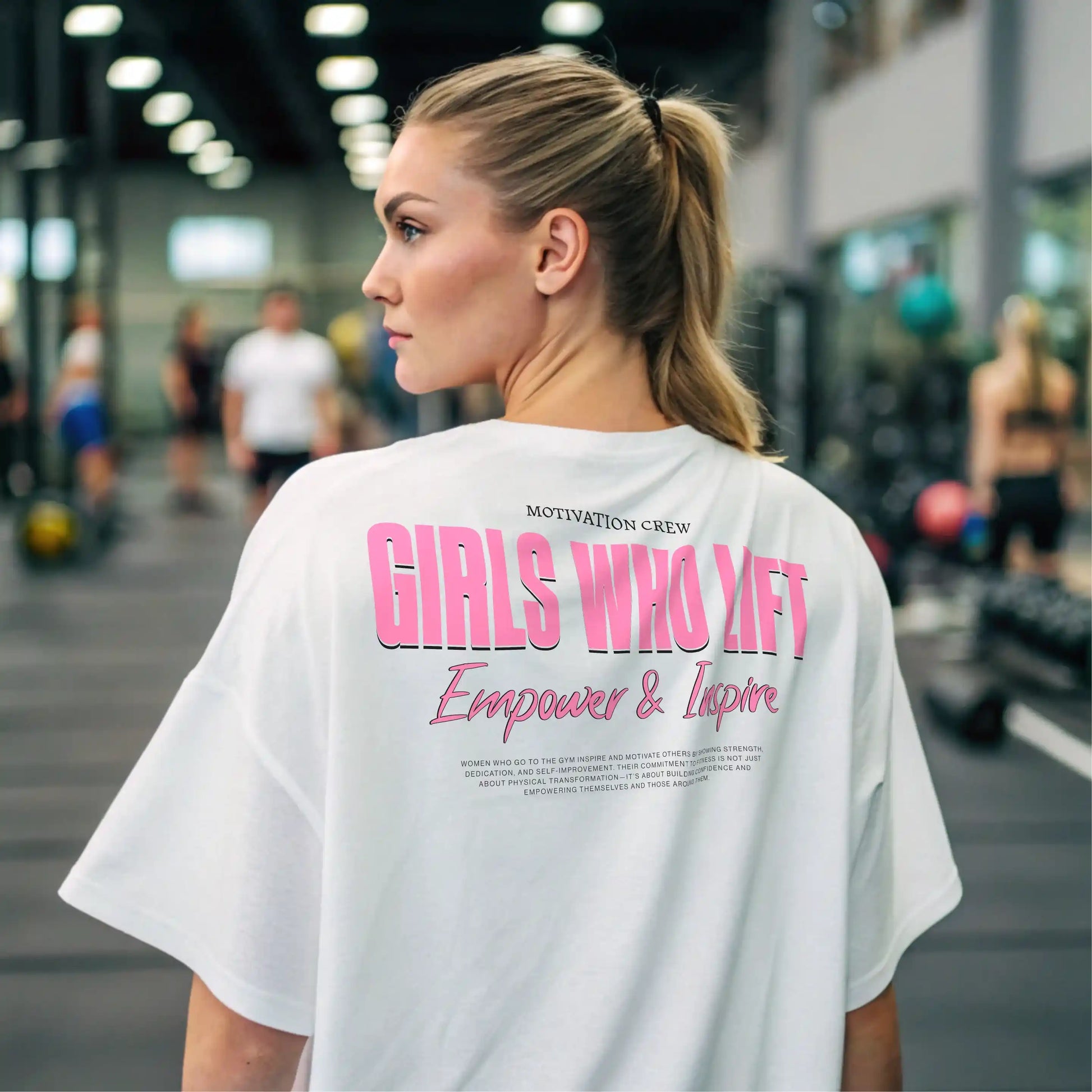 Camiseta oversize mujer GIRL WHO LIFT EN UNDERRATED.ES