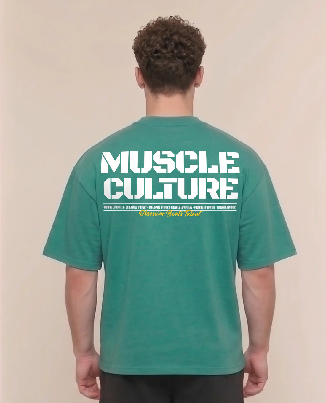 MUSCLE CULTURE CAMISETA OVERSIZE GYM