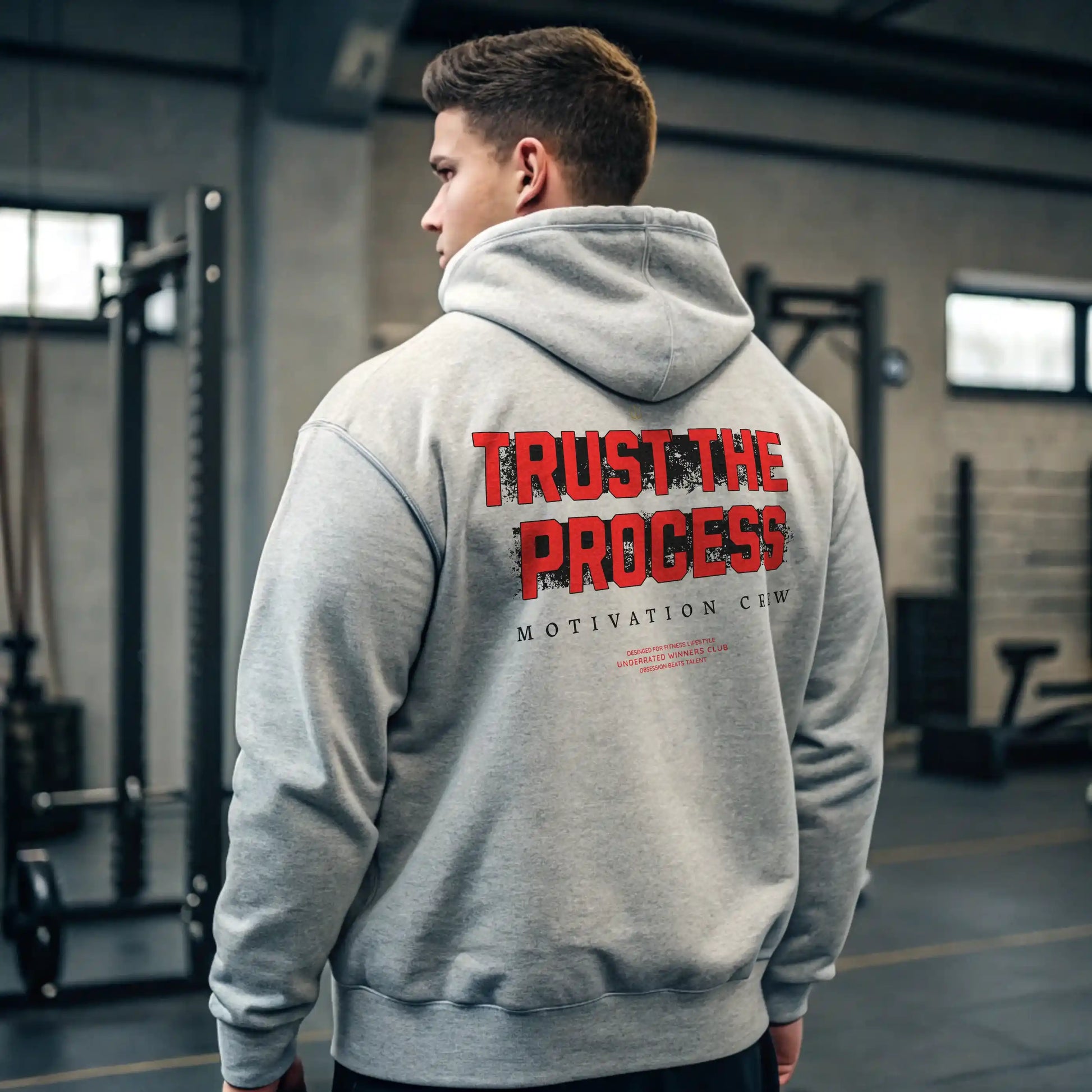 Sudadera gym TRUST THE PROCESS en Underrated.es